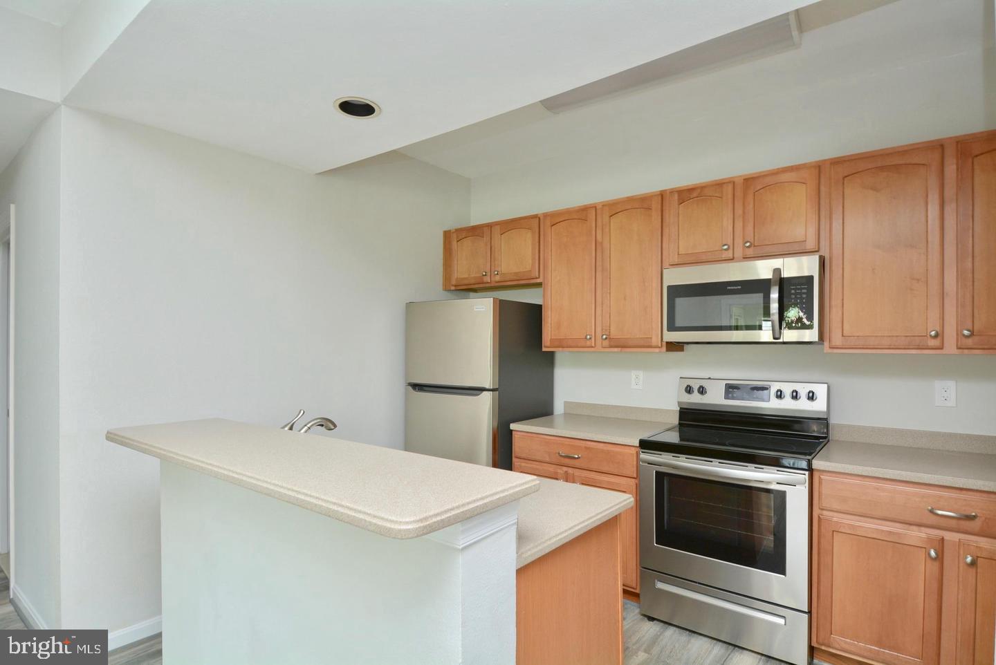 12161 PENDERVIEW TERRACE 905