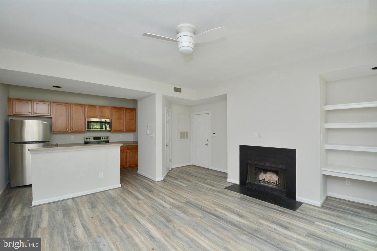 12161 PENDERVIEW TERRACE 905