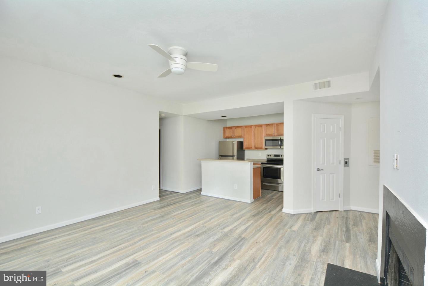 12161 PENDERVIEW TERRACE 905