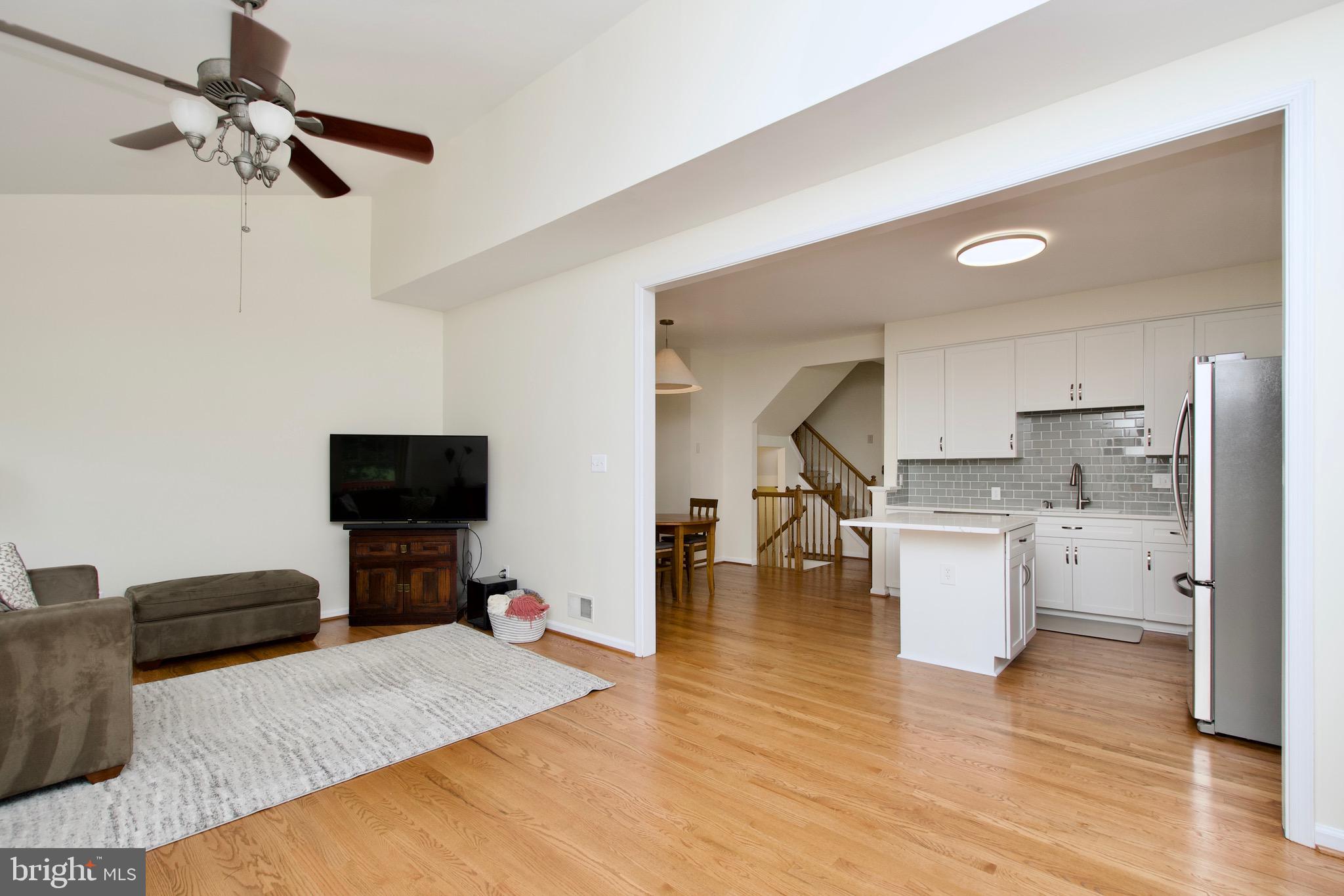6601 THOMAS GRANT COURT
