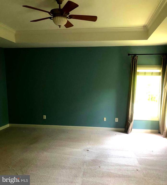 8621 JAMES CREEK DRIVE