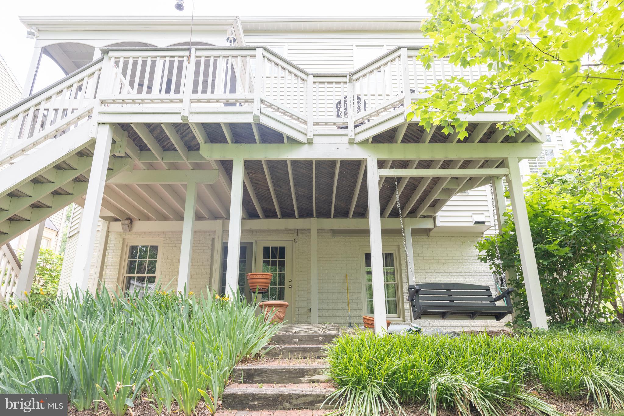 8621 JAMES CREEK DRIVE