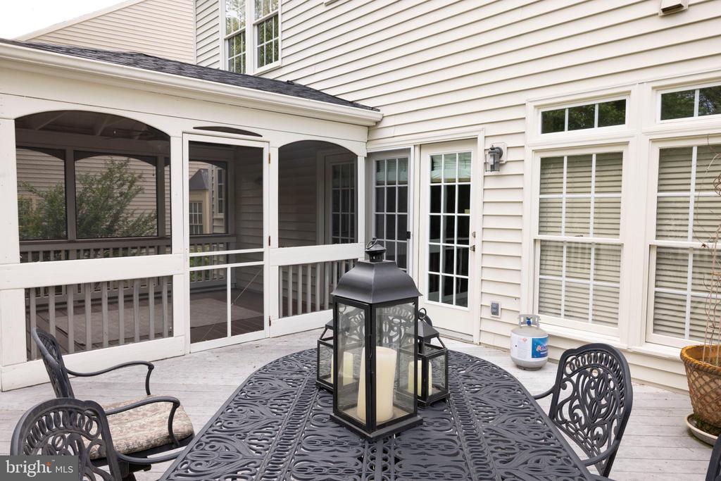 8621 JAMES CREEK DRIVE