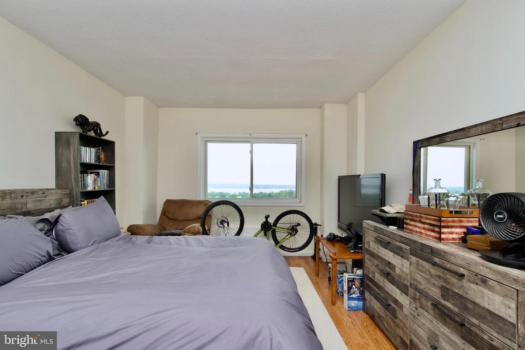 2059 HUNTINGTON AVENUE 1603