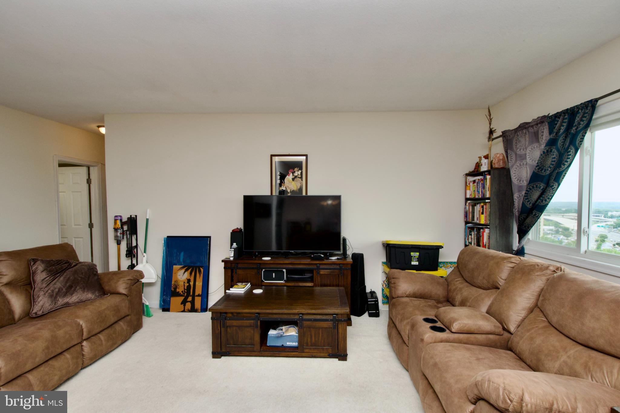 2059 HUNTINGTON AVENUE 1603