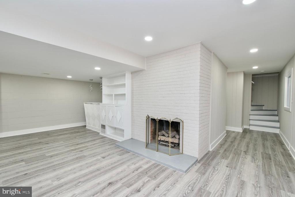 5708 NORTON ROAD