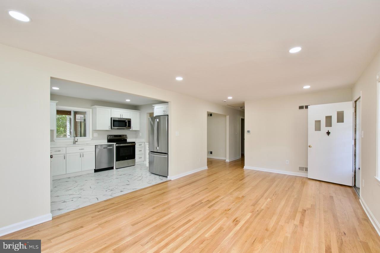 5708 NORTON ROAD
