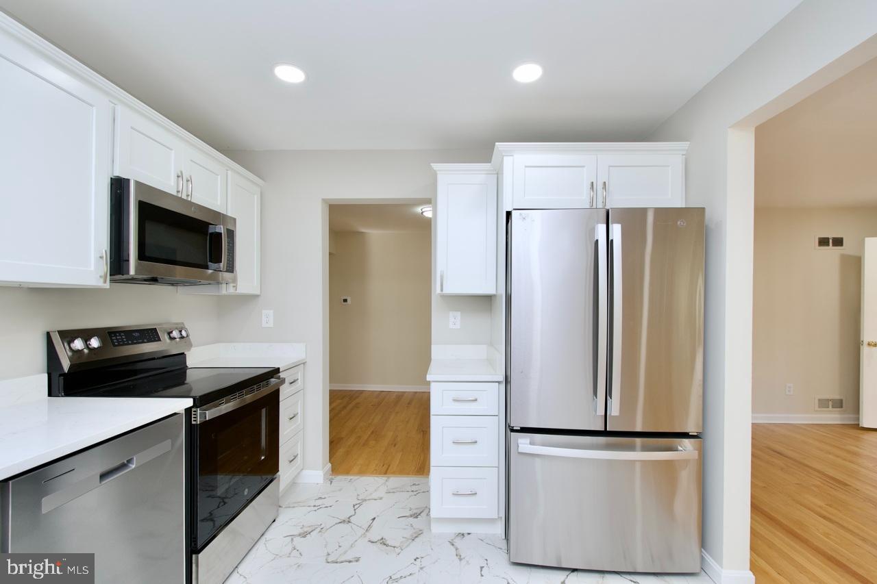 5708 NORTON ROAD