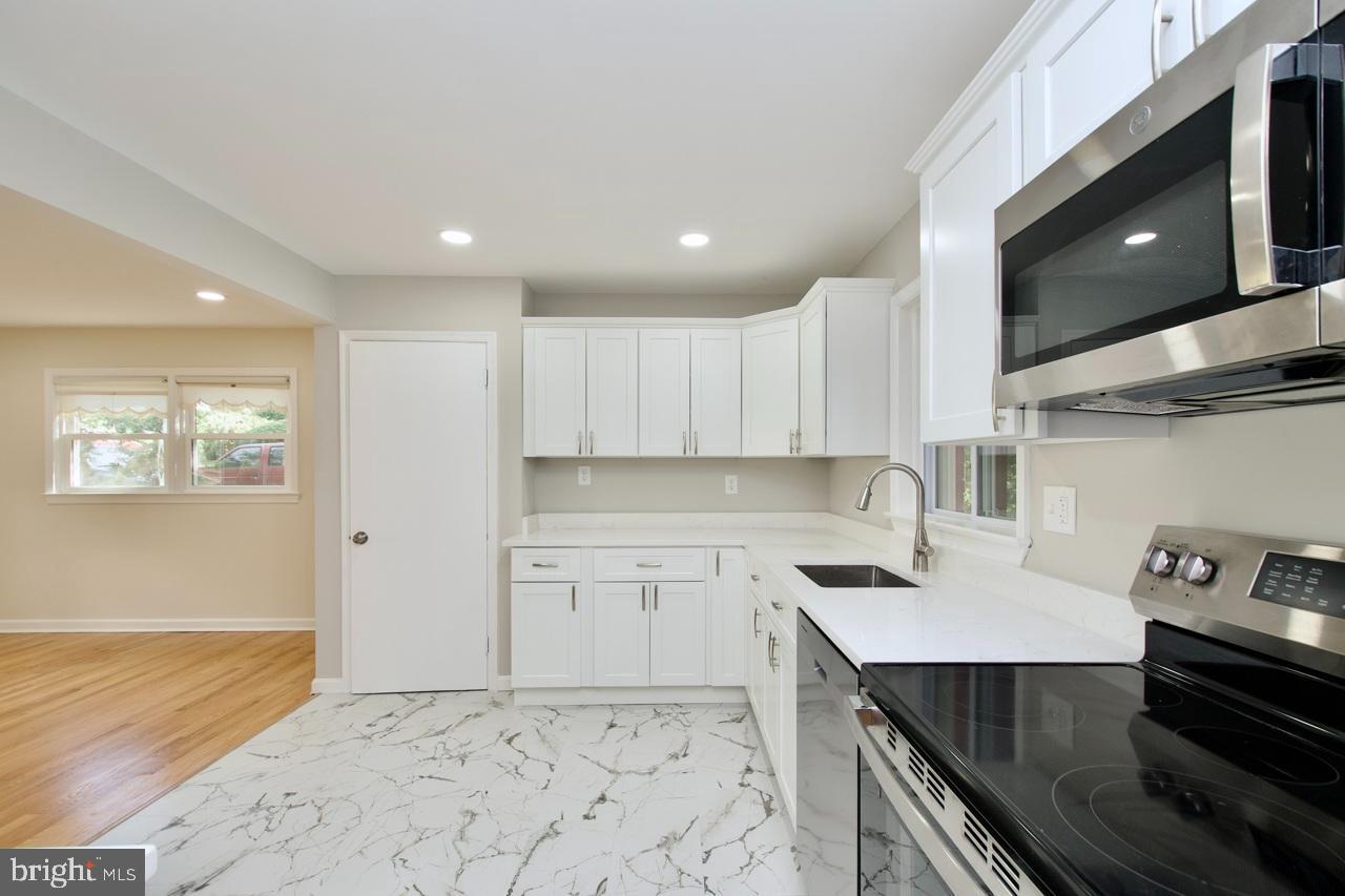 5708 NORTON ROAD