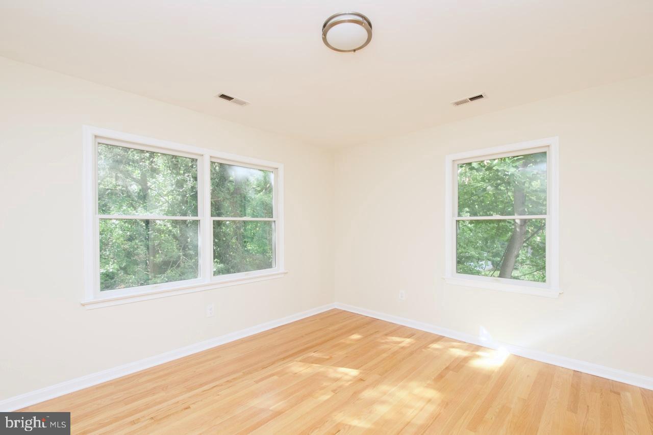 5708 NORTON ROAD