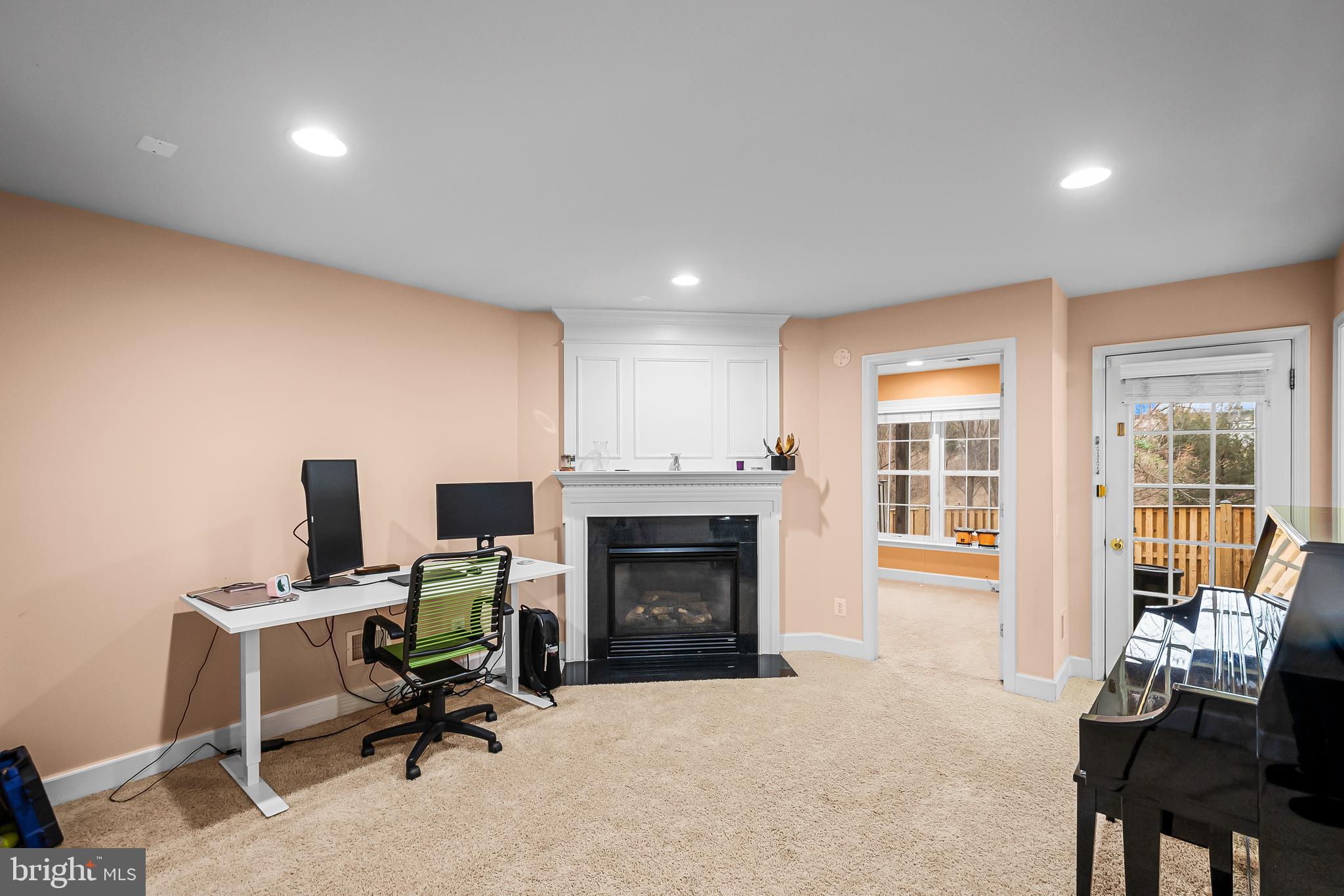2546 TERRA COTTA CIRCLE