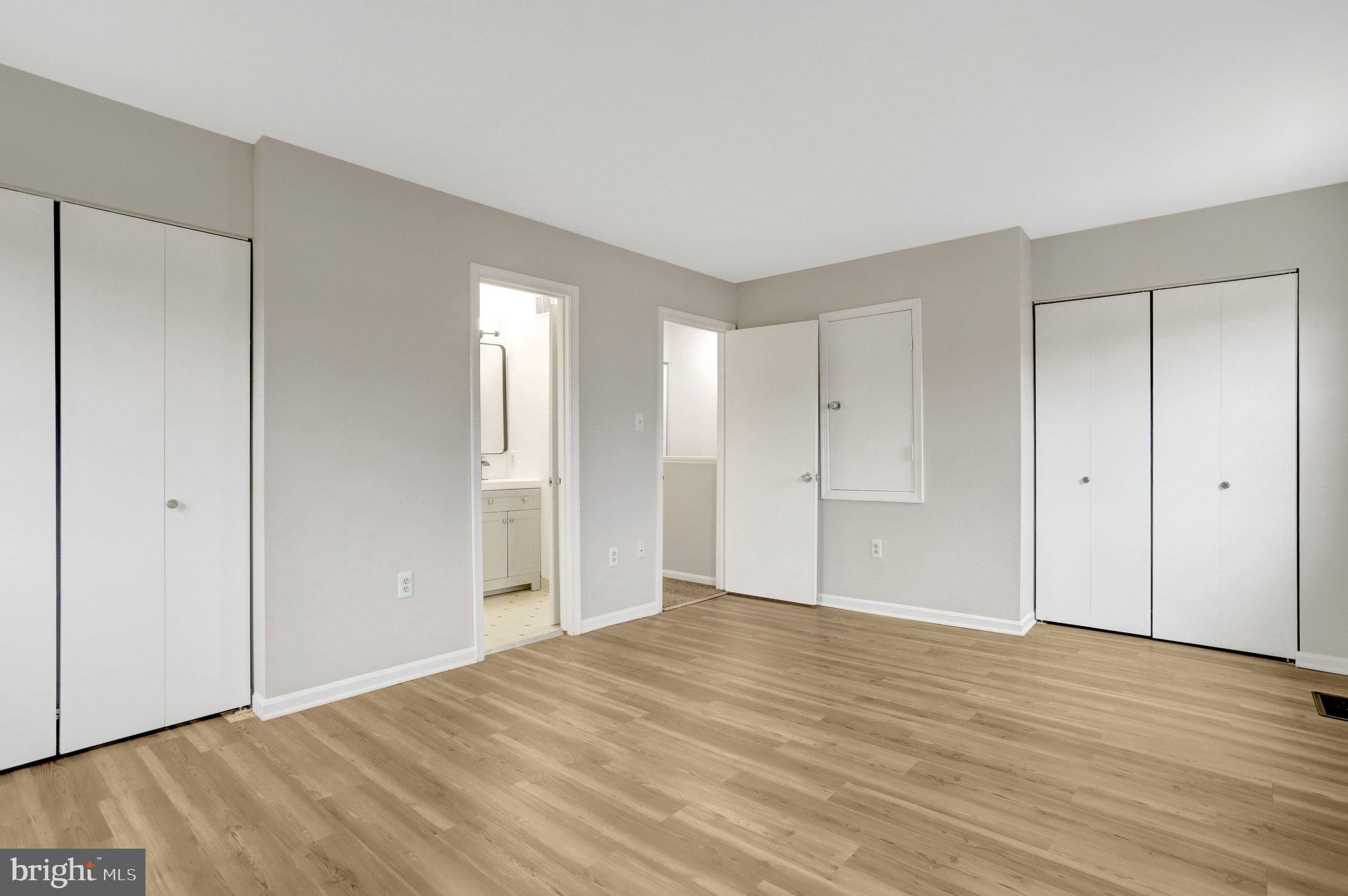 5840 BURKE MANOR COURT