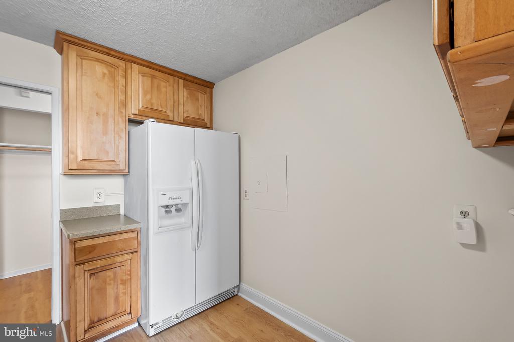 2300 PIMMIT DRIVE 608