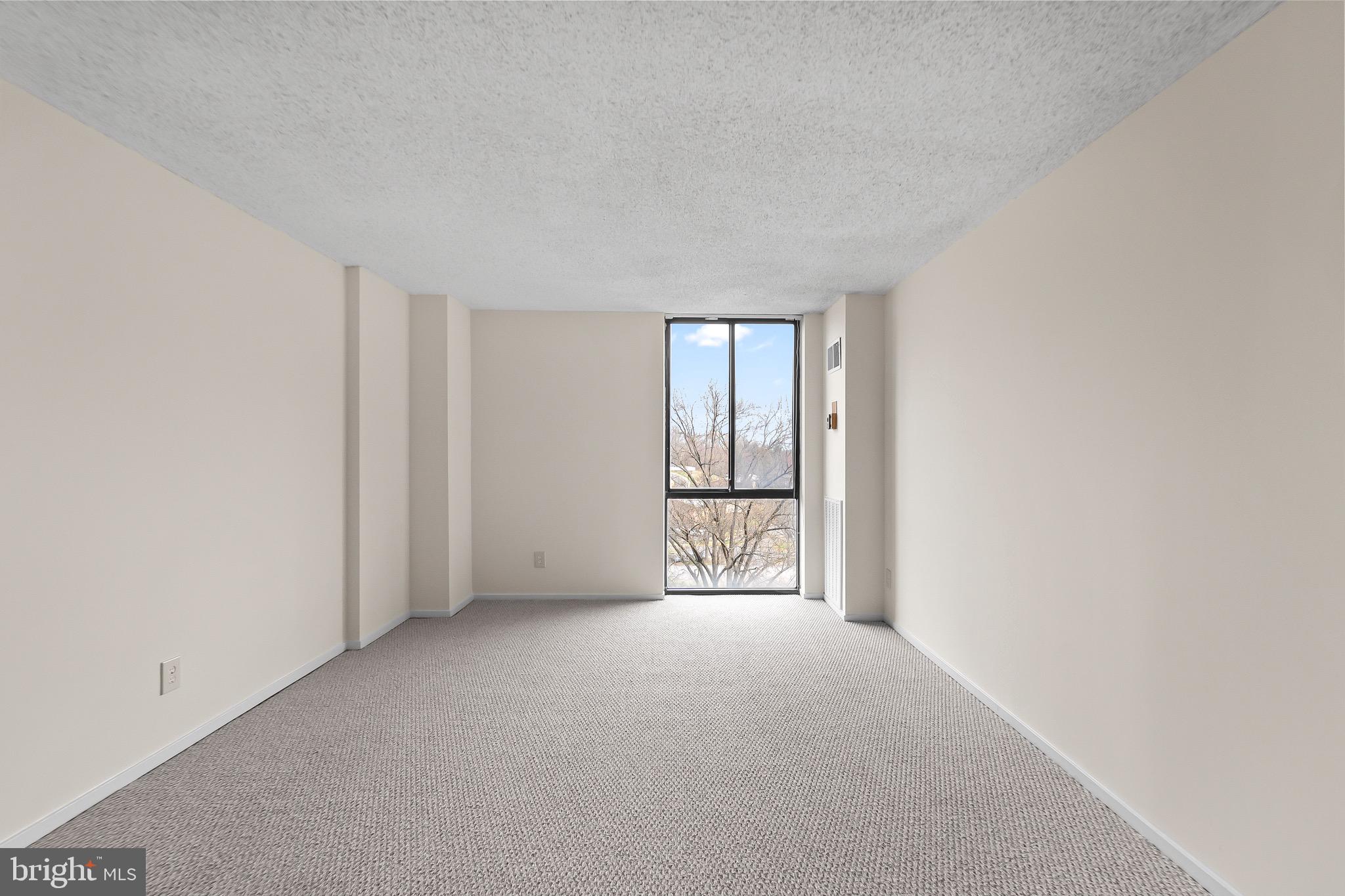 2300 PIMMIT DRIVE 608