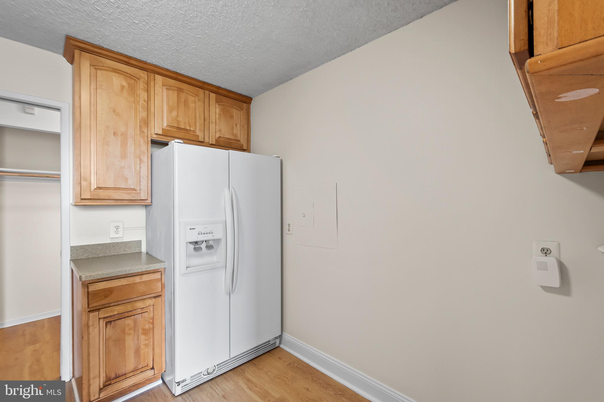 2300 PIMMIT DRIVE 608