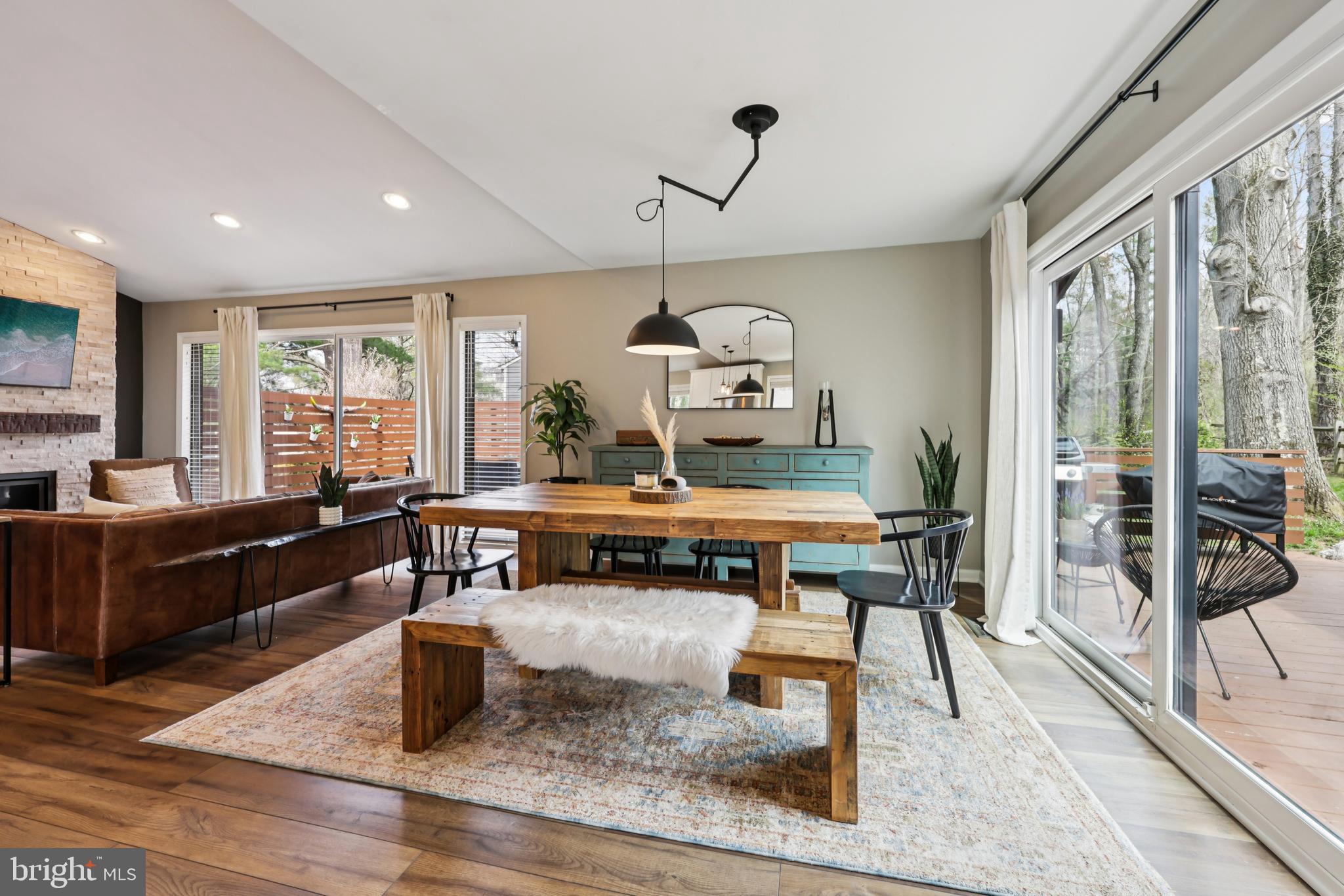 10913 HOWLAND DRIVE