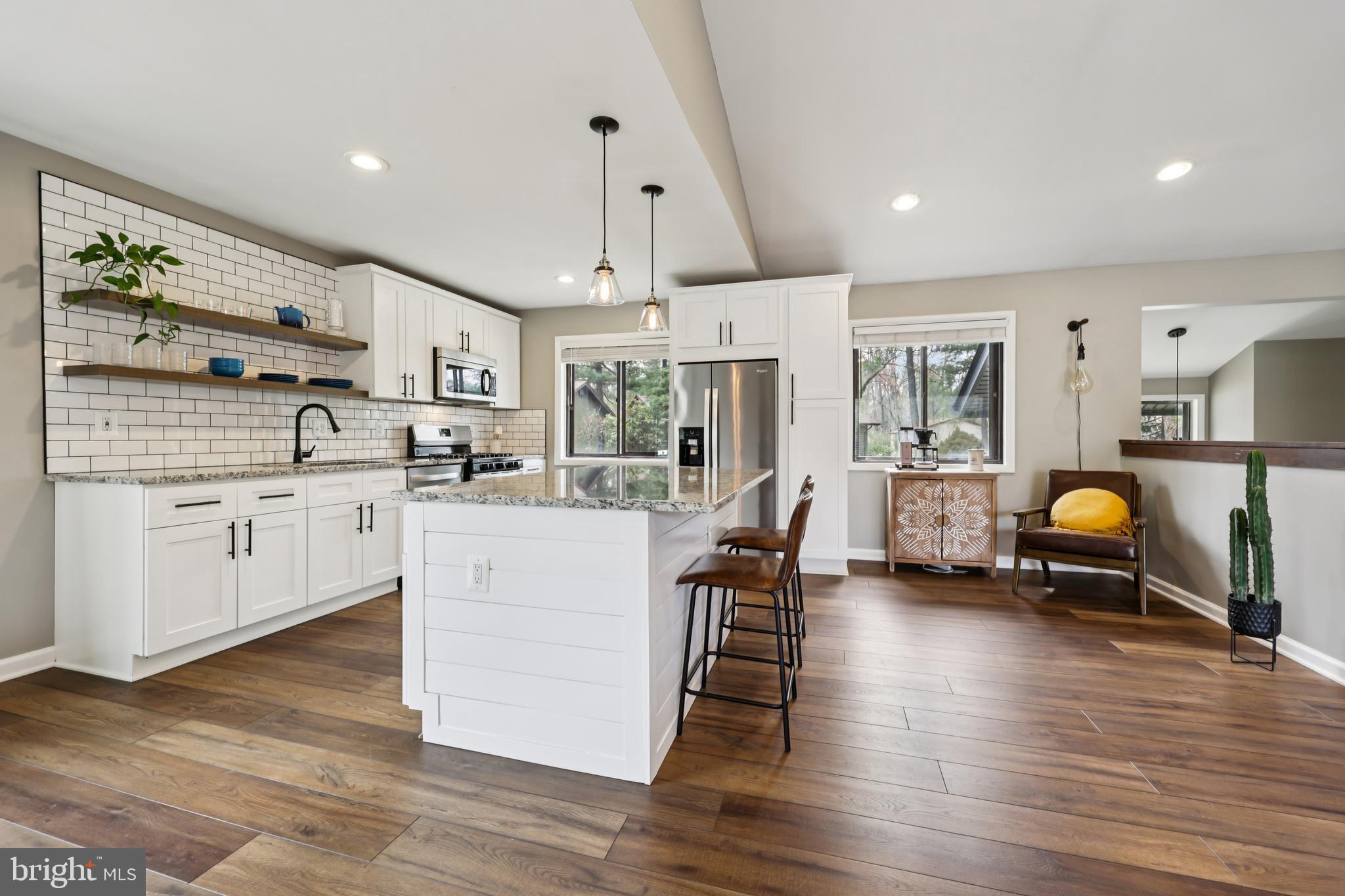10913 HOWLAND DRIVE