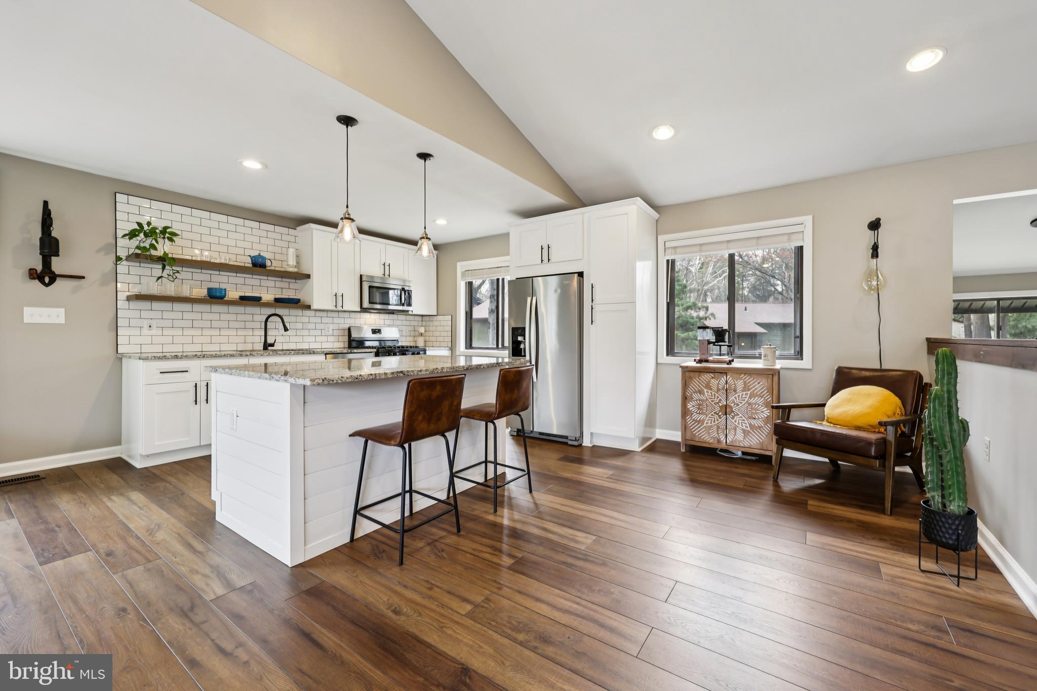 10913 HOWLAND DRIVE