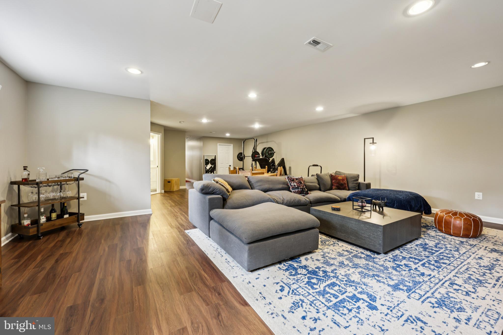 10913 HOWLAND DRIVE