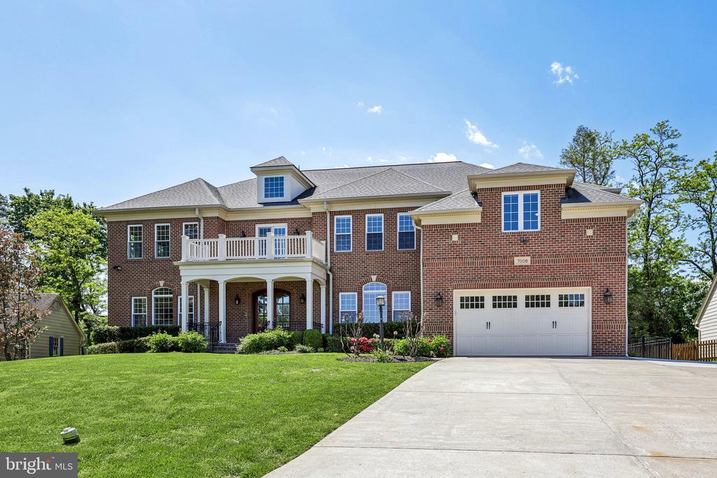 7008 HAMEL HILL COURT