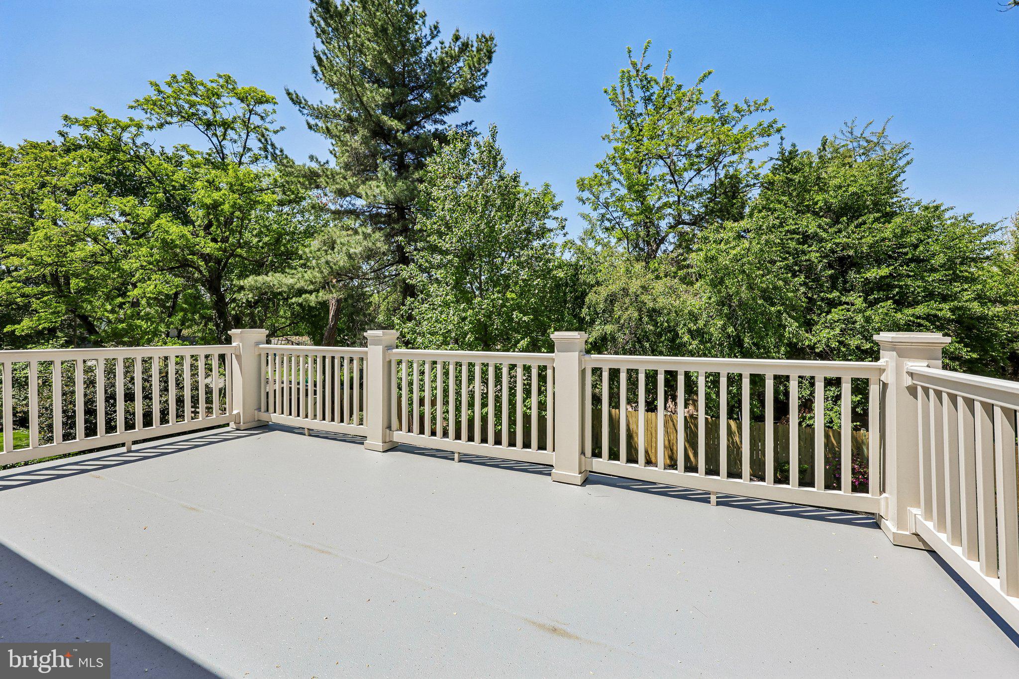 7008 HAMEL HILL COURT