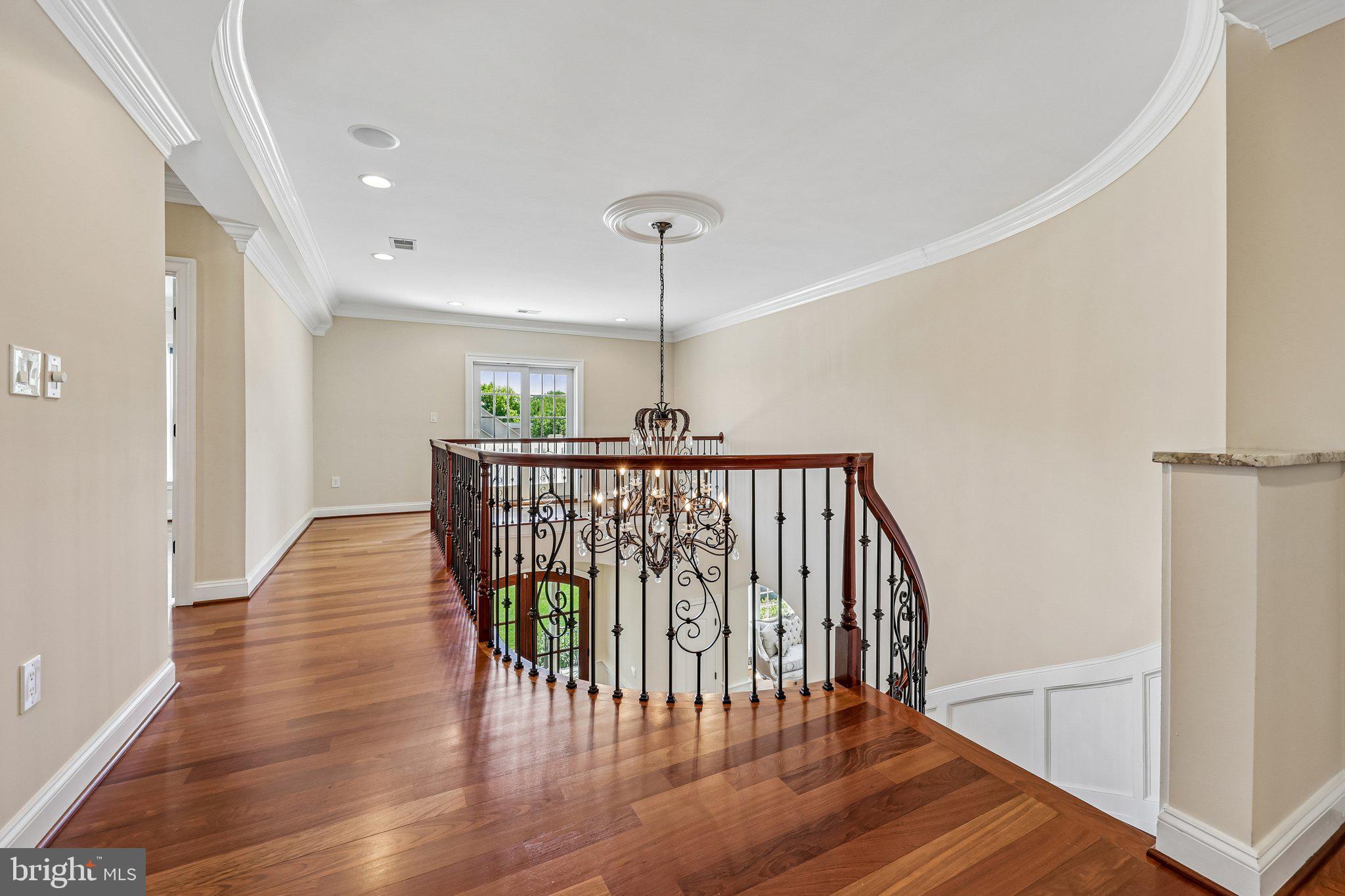 7008 HAMEL HILL COURT