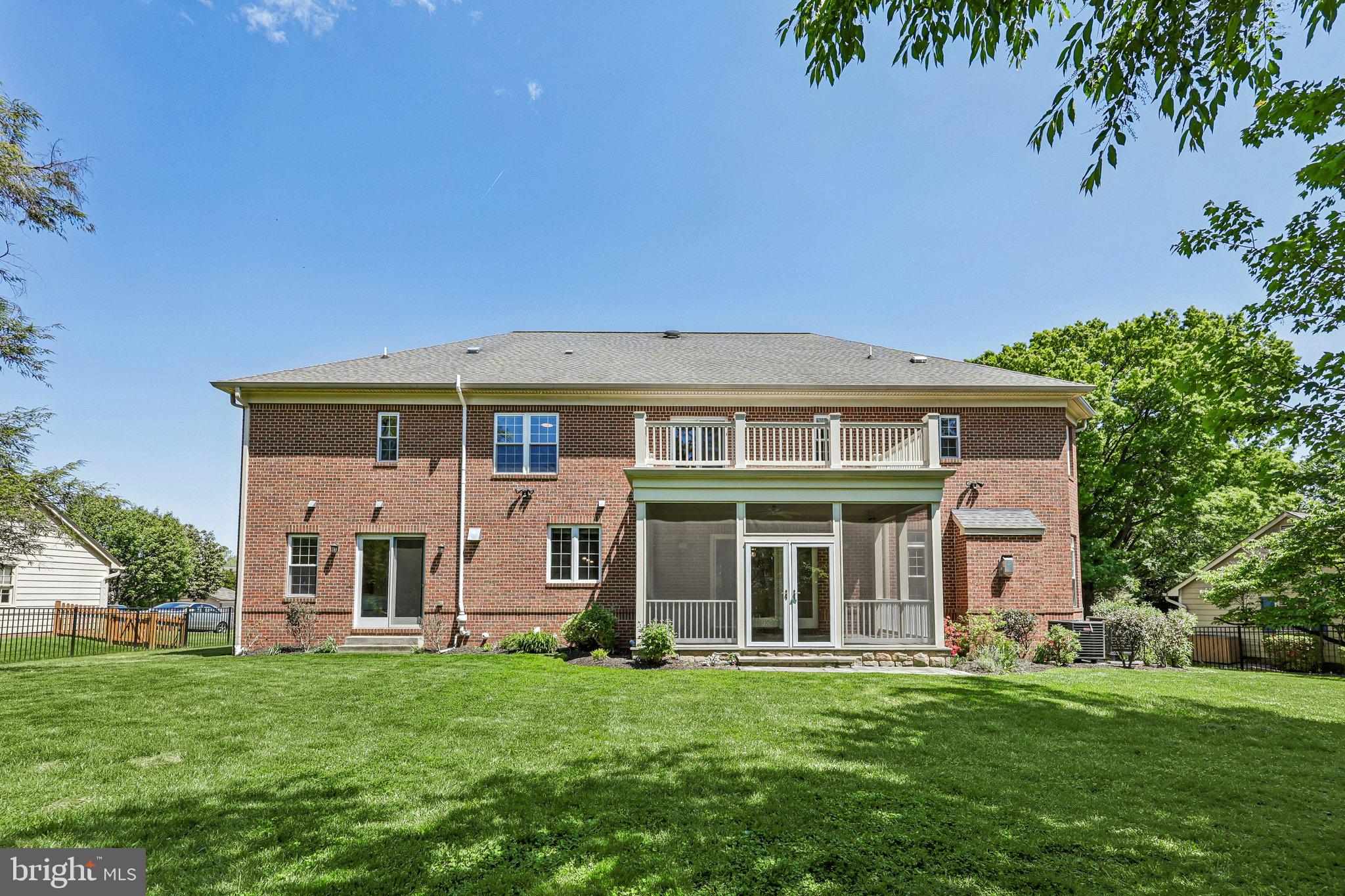 7008 HAMEL HILL COURT