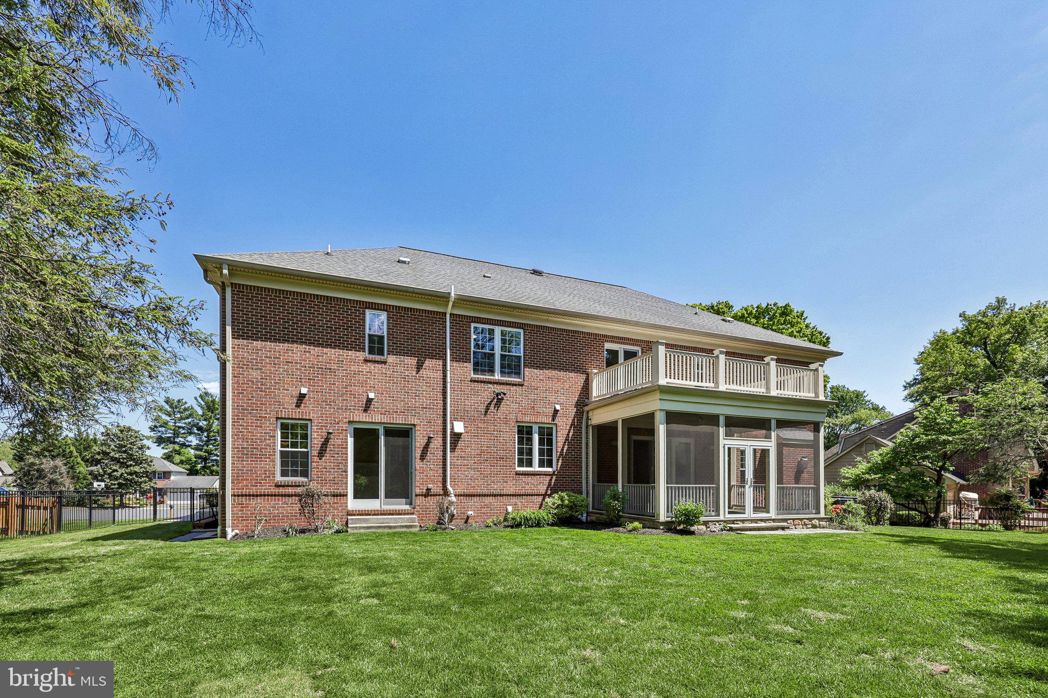 7008 HAMEL HILL COURT