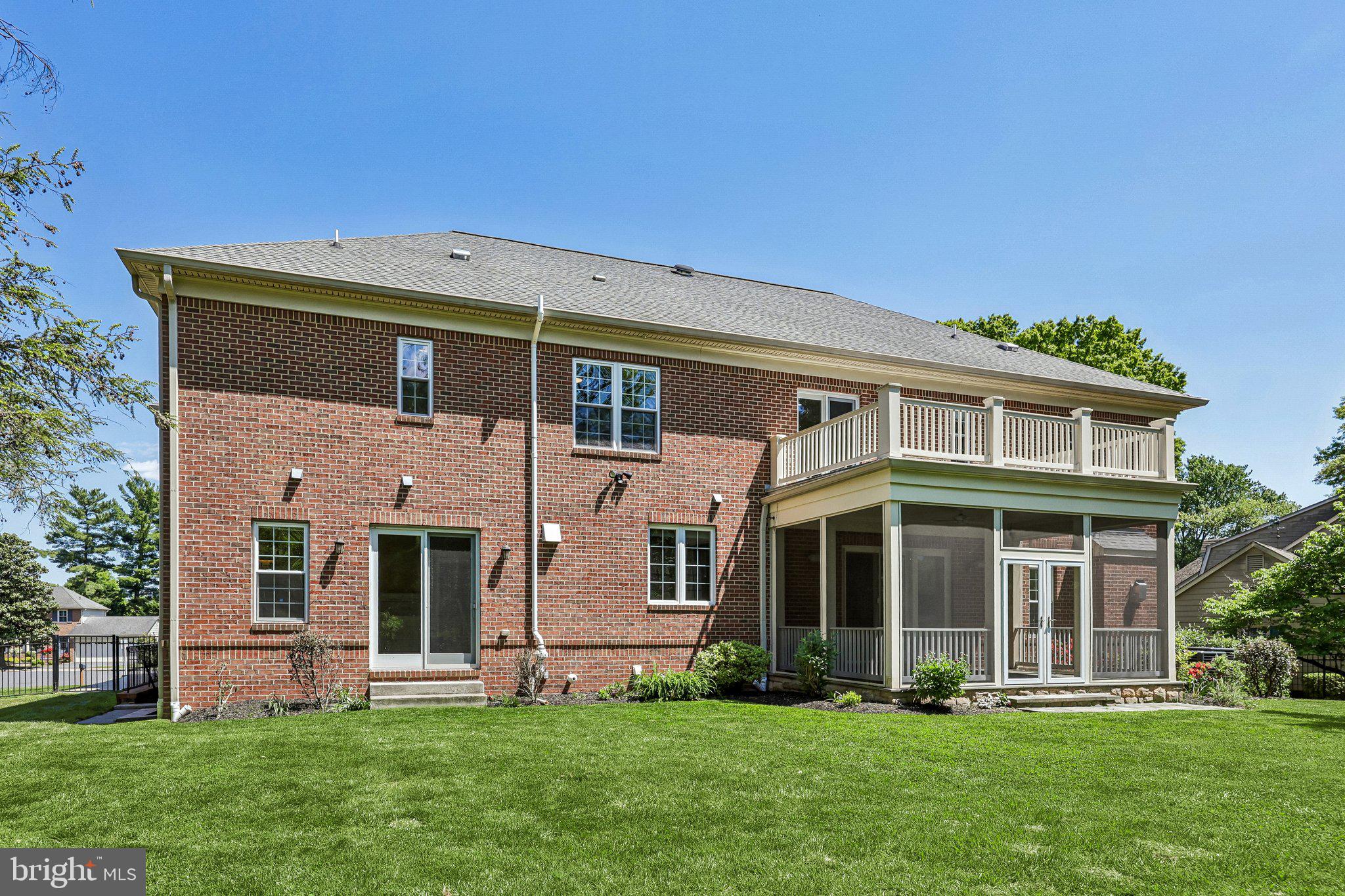 7008 HAMEL HILL COURT