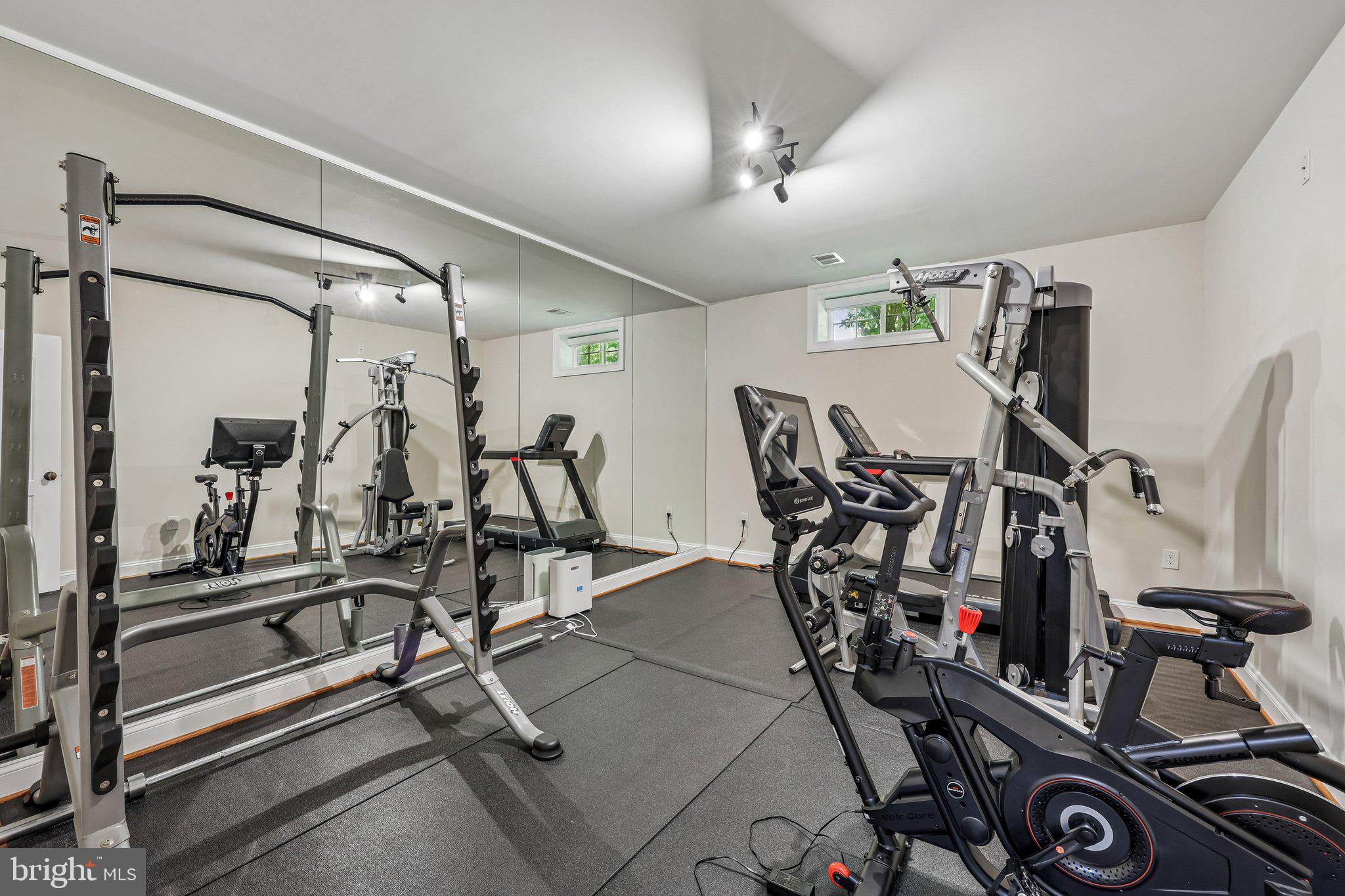 7008 HAMEL HILL COURT