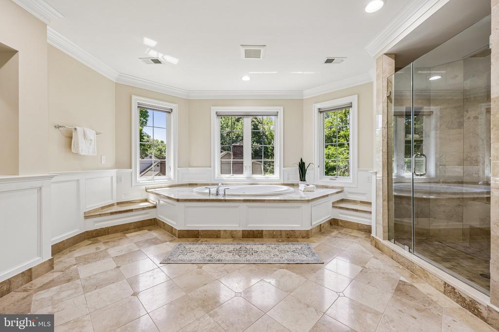 7008 HAMEL HILL COURT