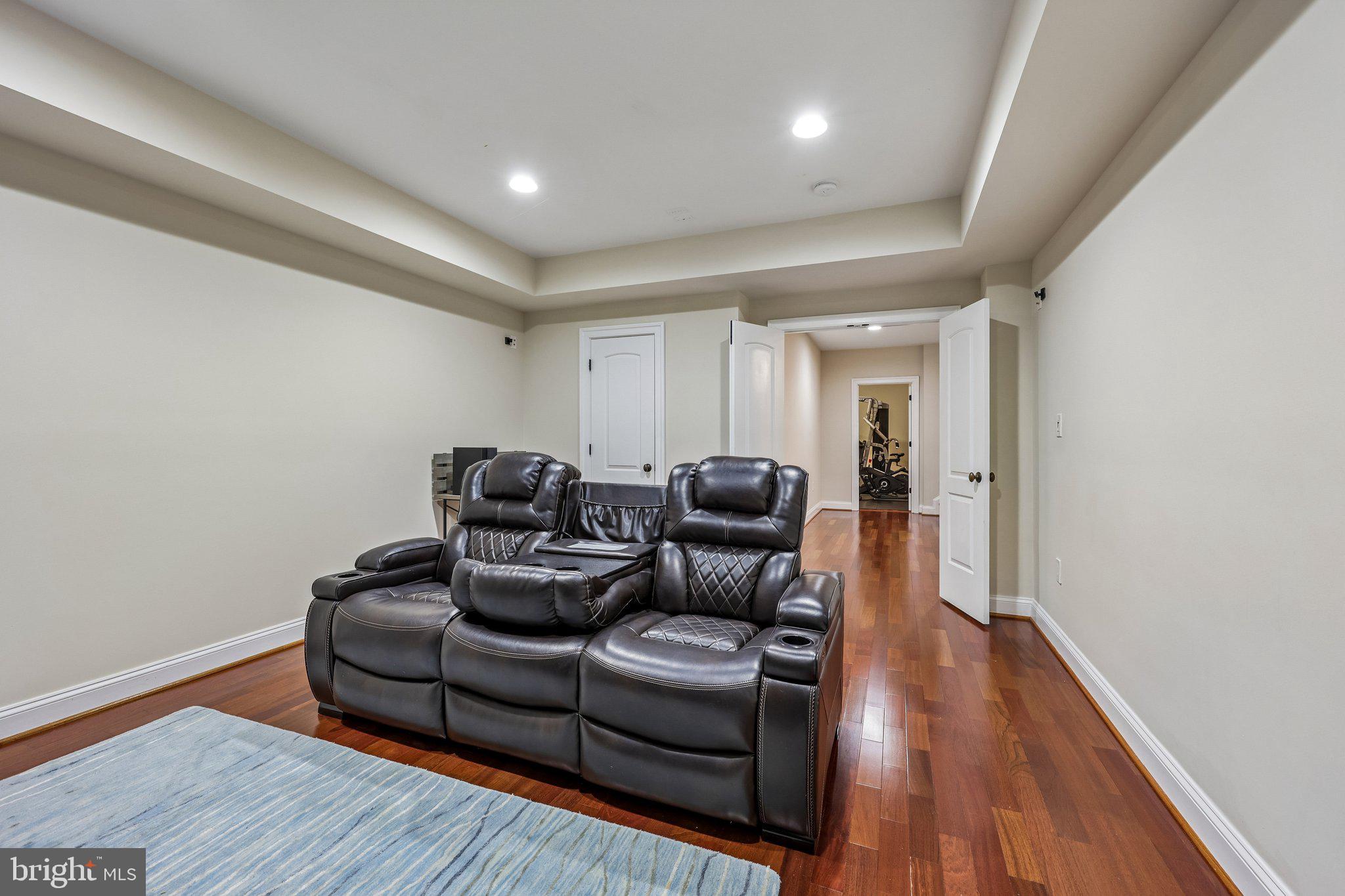 7008 HAMEL HILL COURT