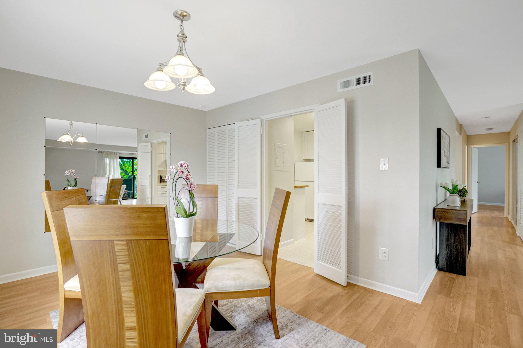3101 S MANCHESTER STREET S 615