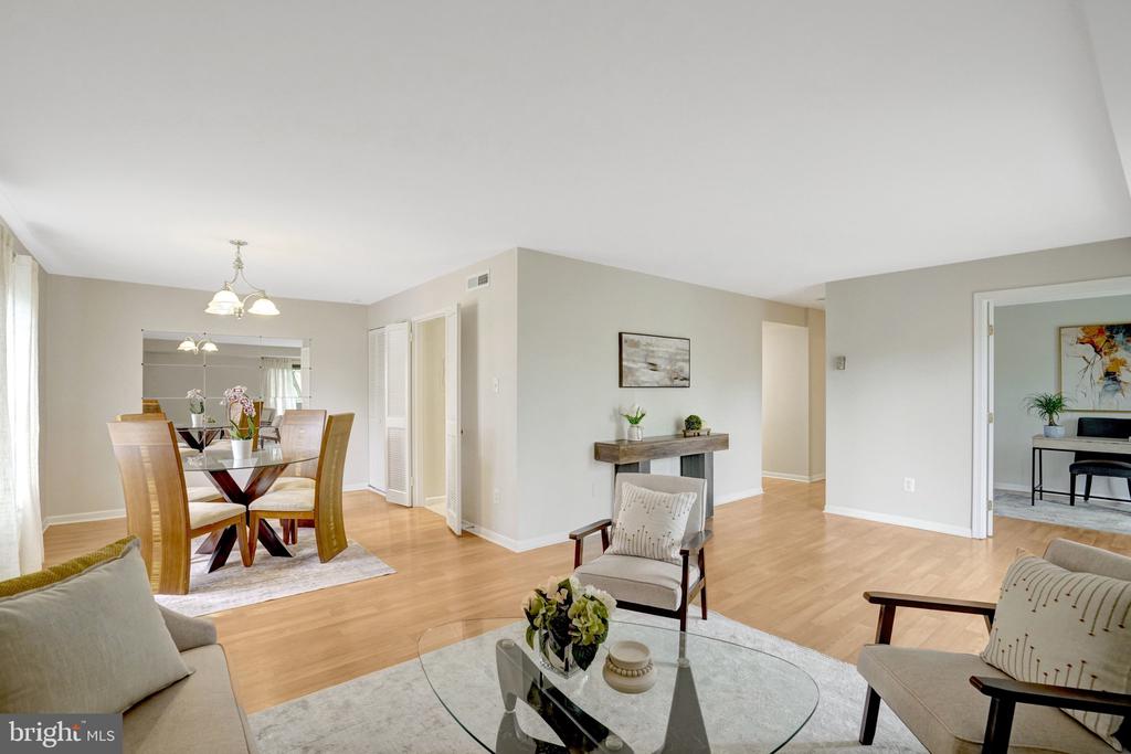 3101 S MANCHESTER STREET S 615