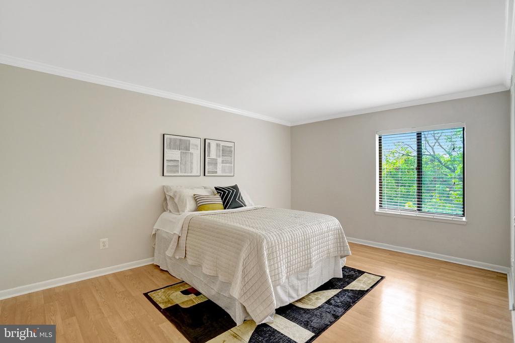 3101 S MANCHESTER STREET S 615