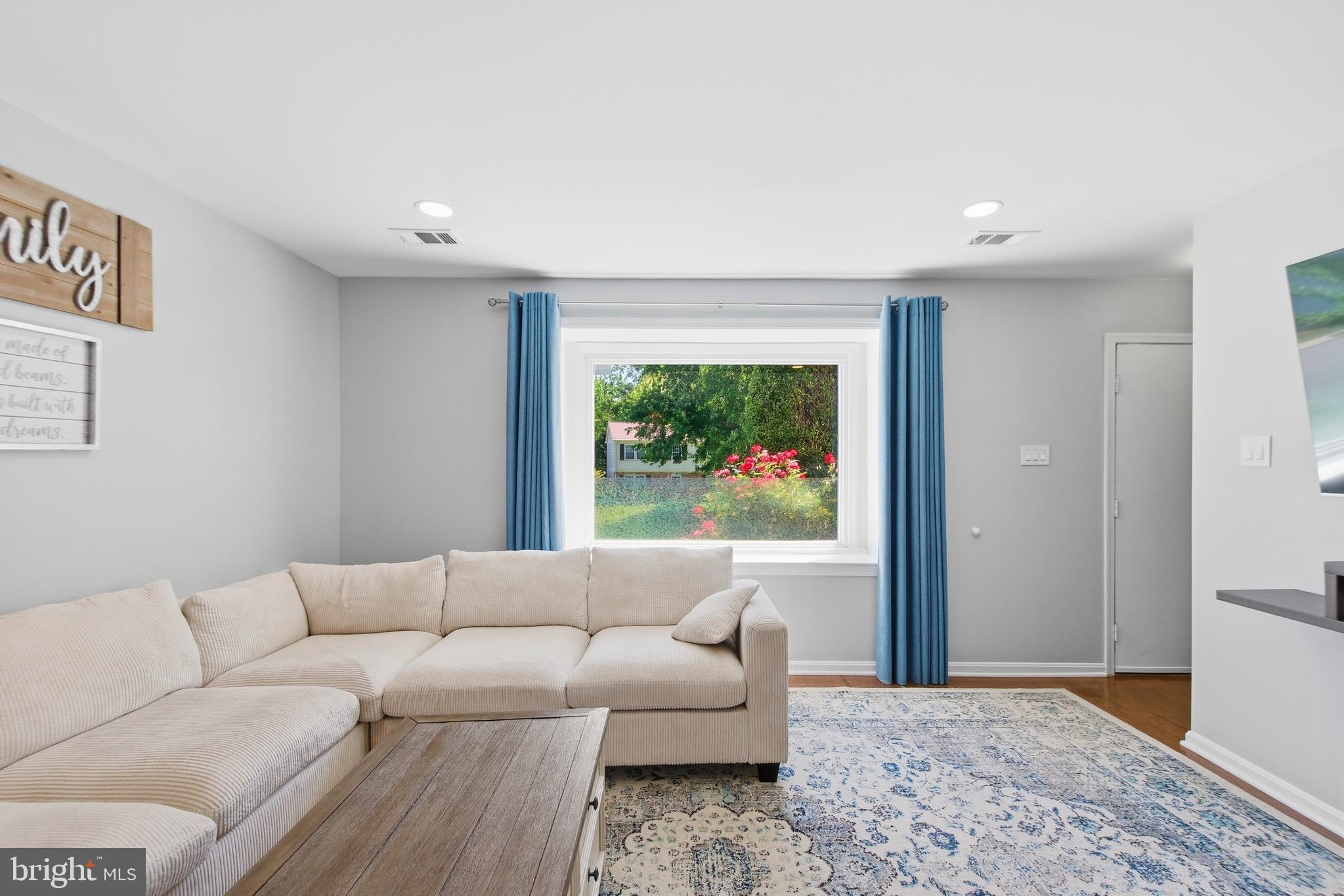 9120 HUBER COURT