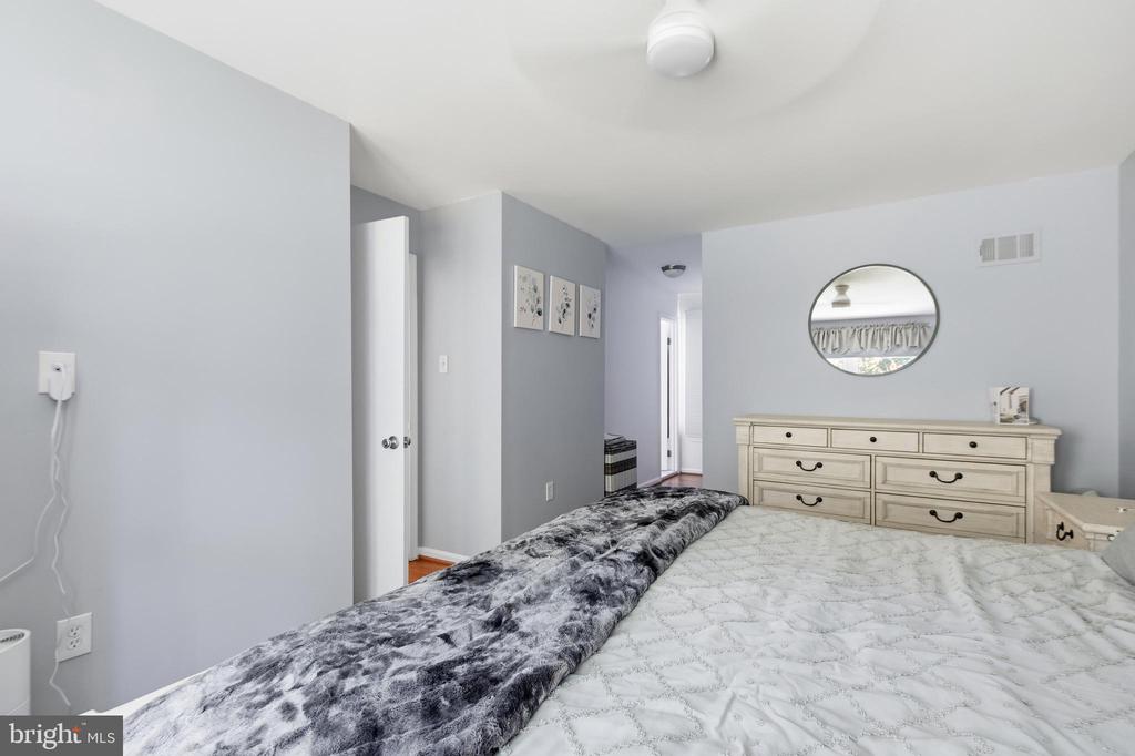 9120 HUBER COURT