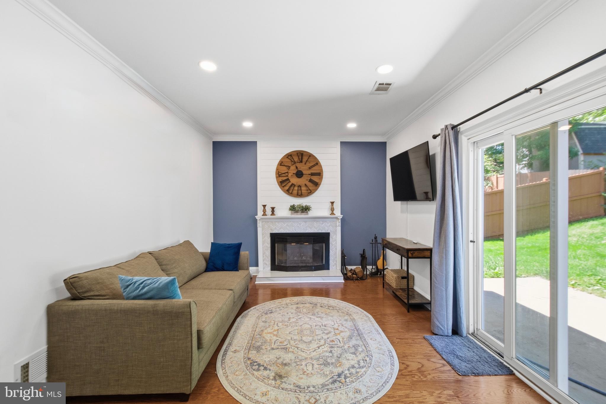 9120 HUBER COURT