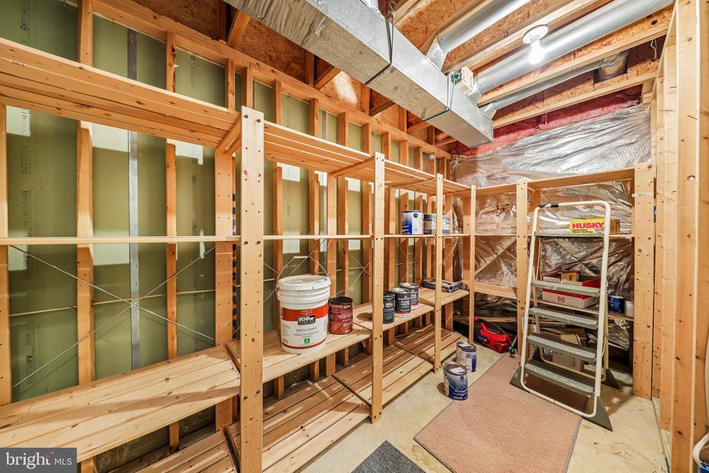 7001 FIELDHURST COURT