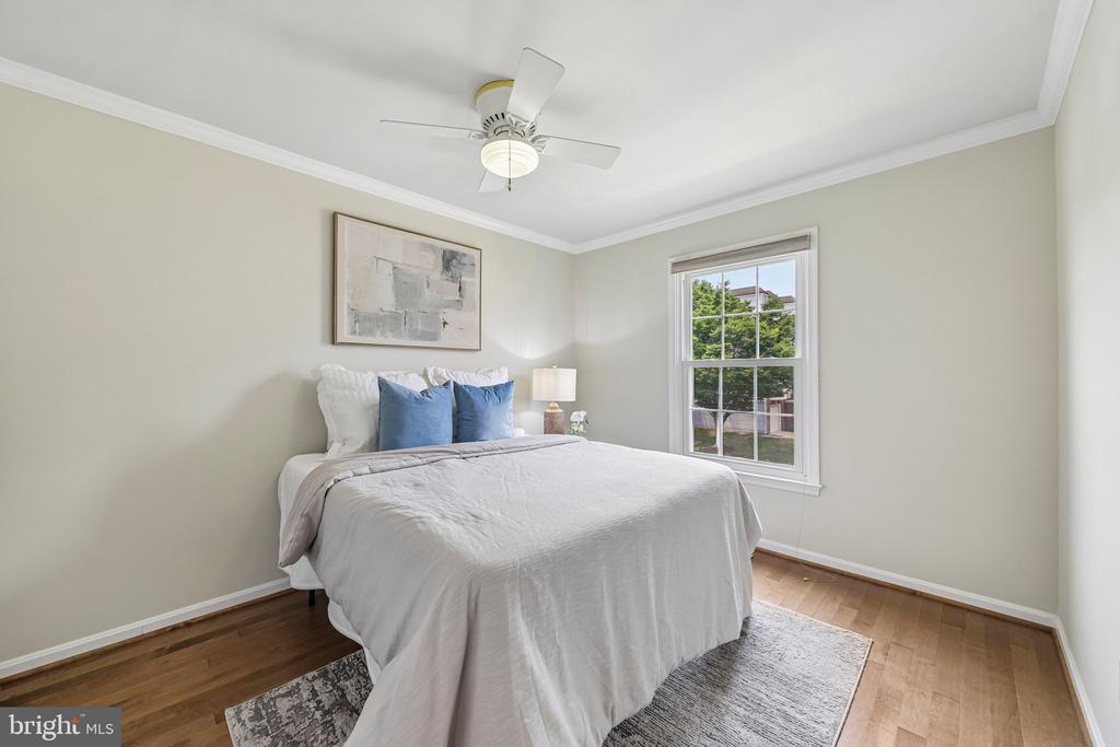 7001 FIELDHURST COURT