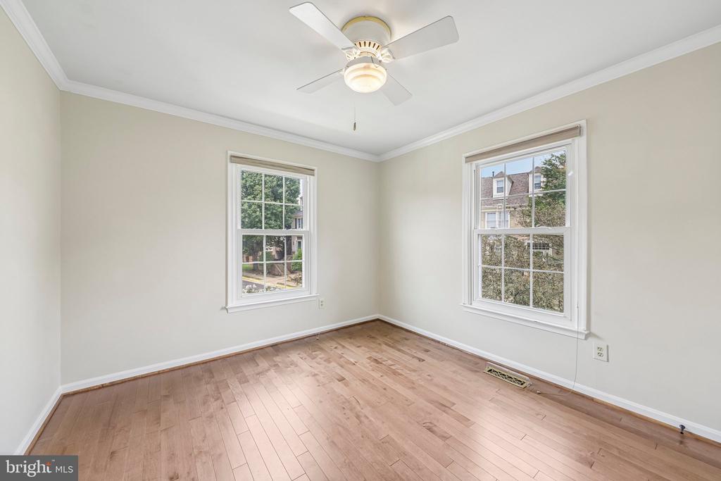 7001 FIELDHURST COURT
