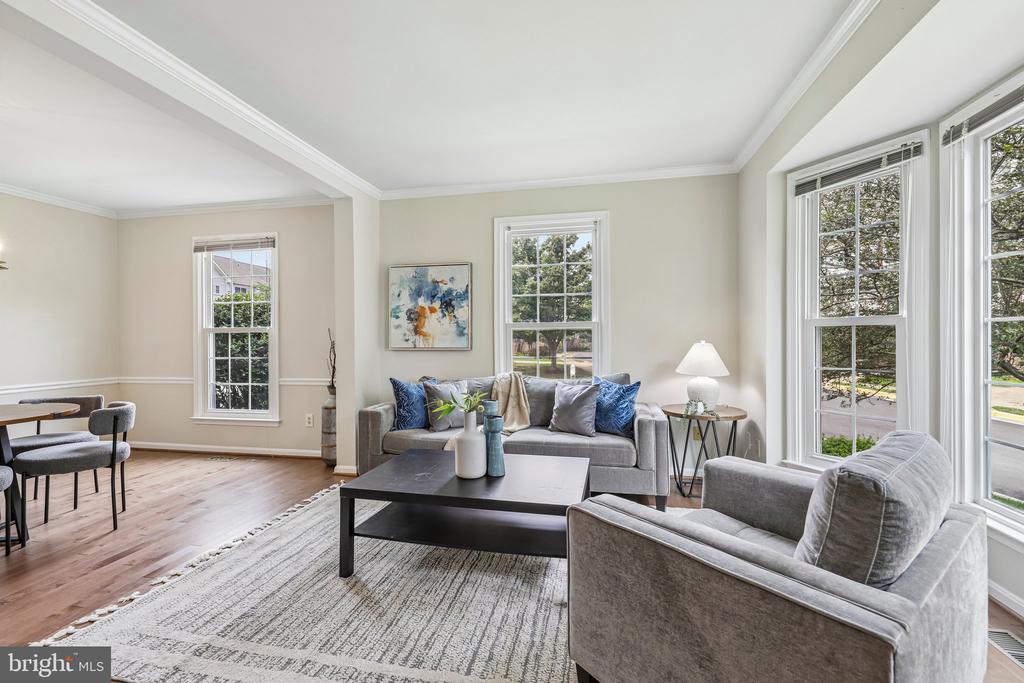 7001 FIELDHURST COURT
