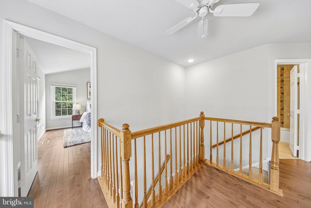 7001 FIELDHURST COURT