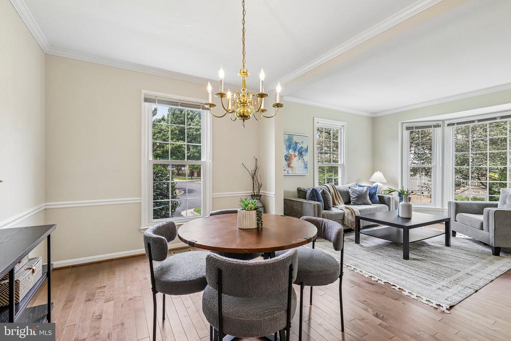 7001 FIELDHURST COURT