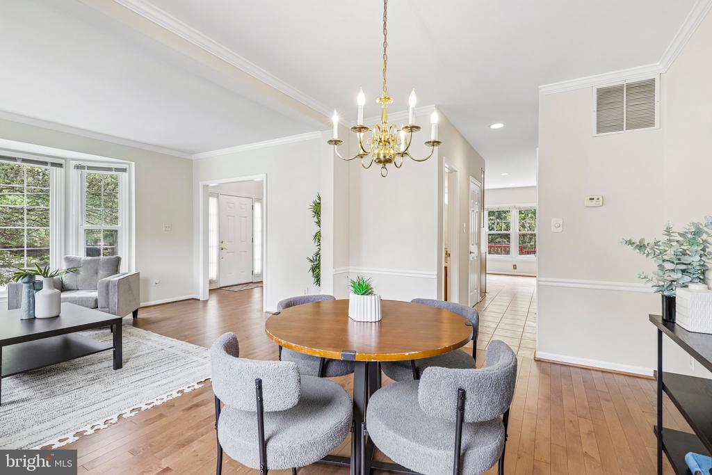 7001 FIELDHURST COURT