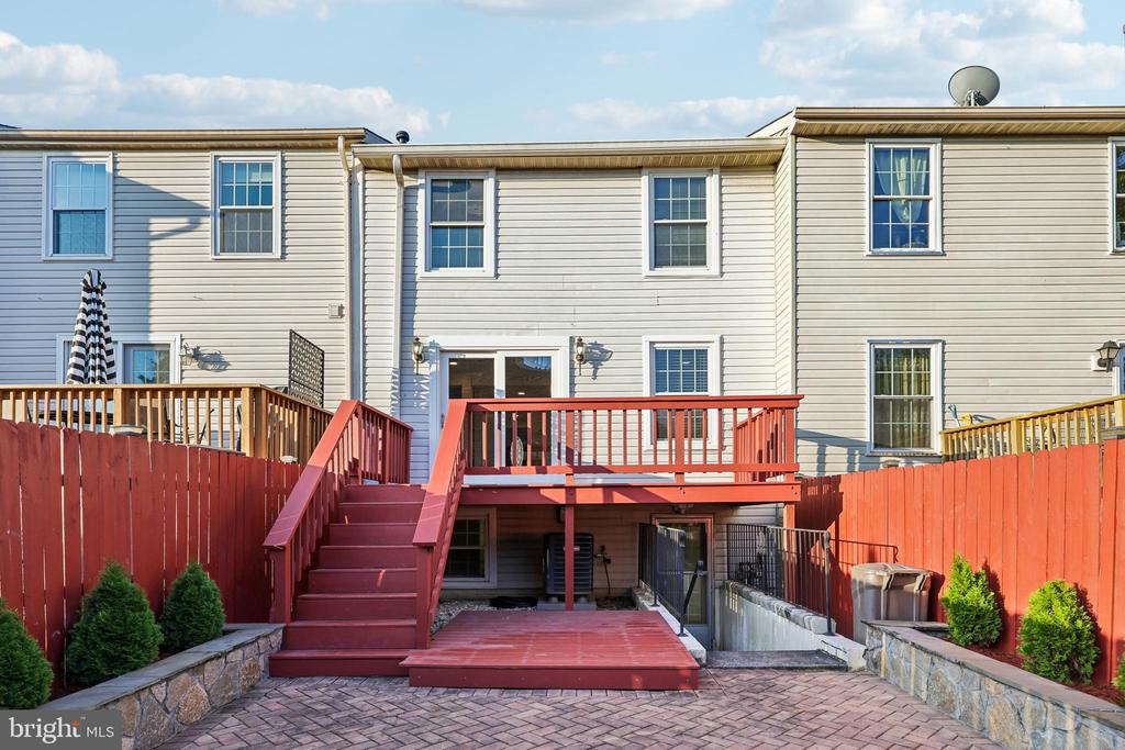 6016 GOLDENROD COURT