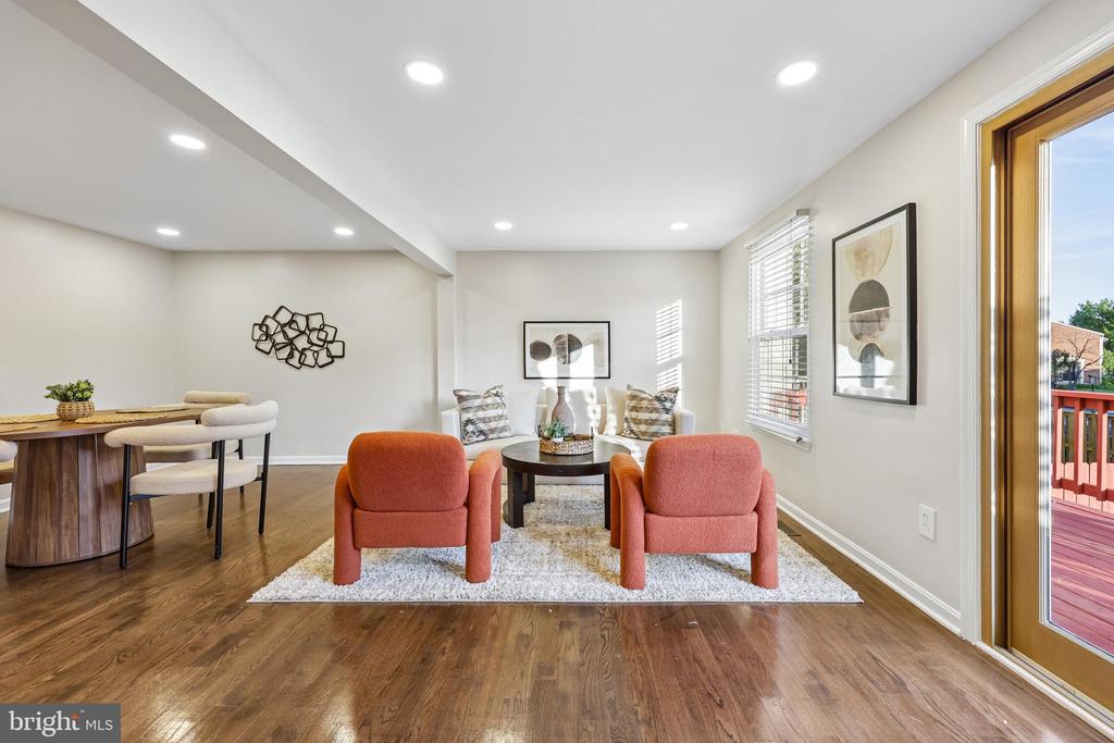 6016 GOLDENROD COURT
