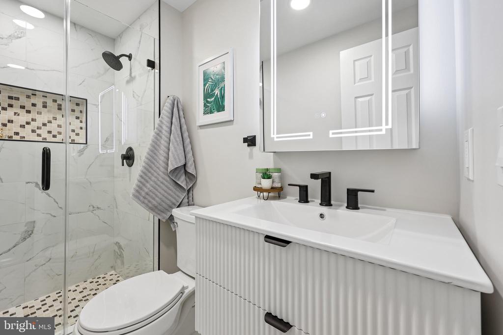 6016 GOLDENROD COURT