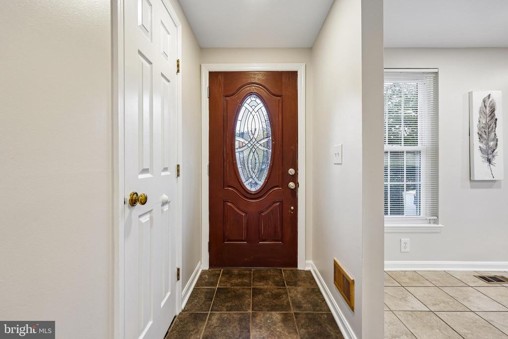 6016 GOLDENROD COURT