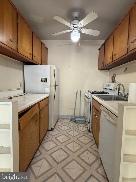 7734 DONNYBROOK COURT Unit: 106